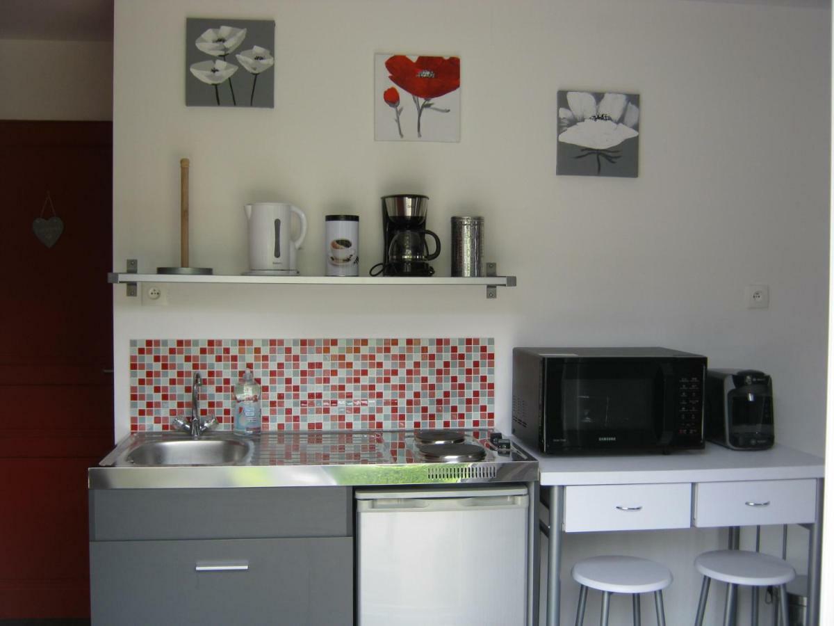 Gite Des Pins Penches Brunville Exterior photo