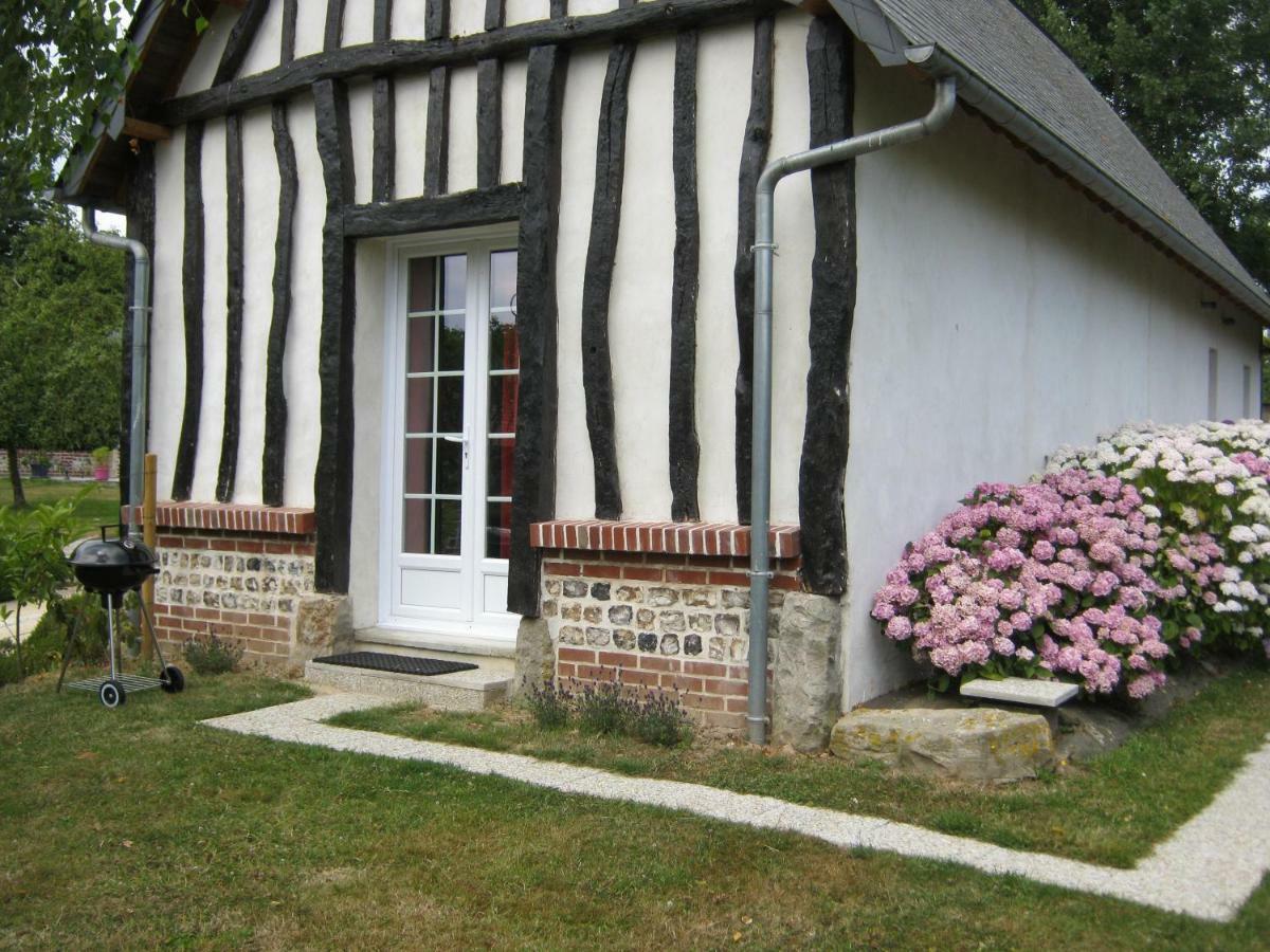 Gite Des Pins Penches Brunville Exterior photo